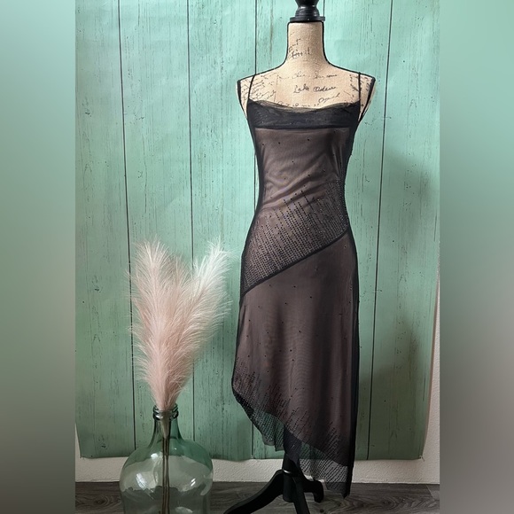 BCBGMaxAzria Dresses & Skirts - BCBG MAX AZRIA Sheer Asymmetrical Hem Dress with Sparkle Detail